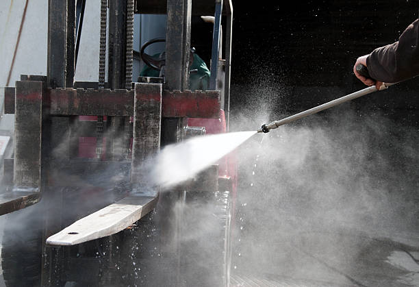 Best Fleet Vehicle Washing  in Eudora, KS